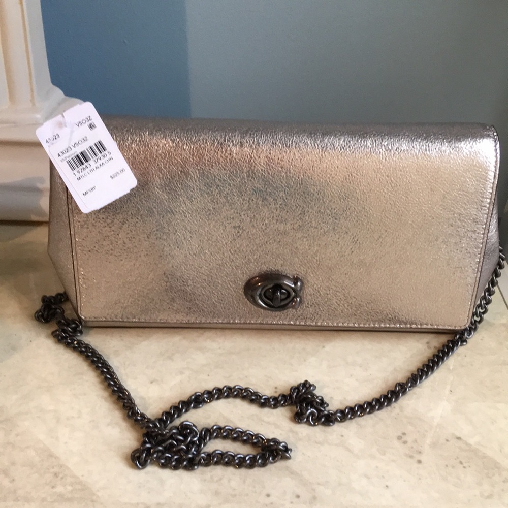 COPY - Coach V5/Platinum handbag
